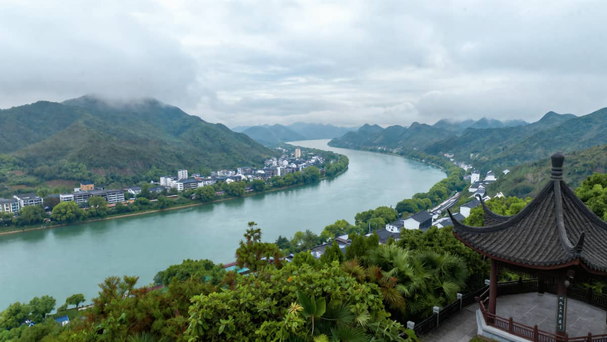 杭州桐庐两天旅游团建