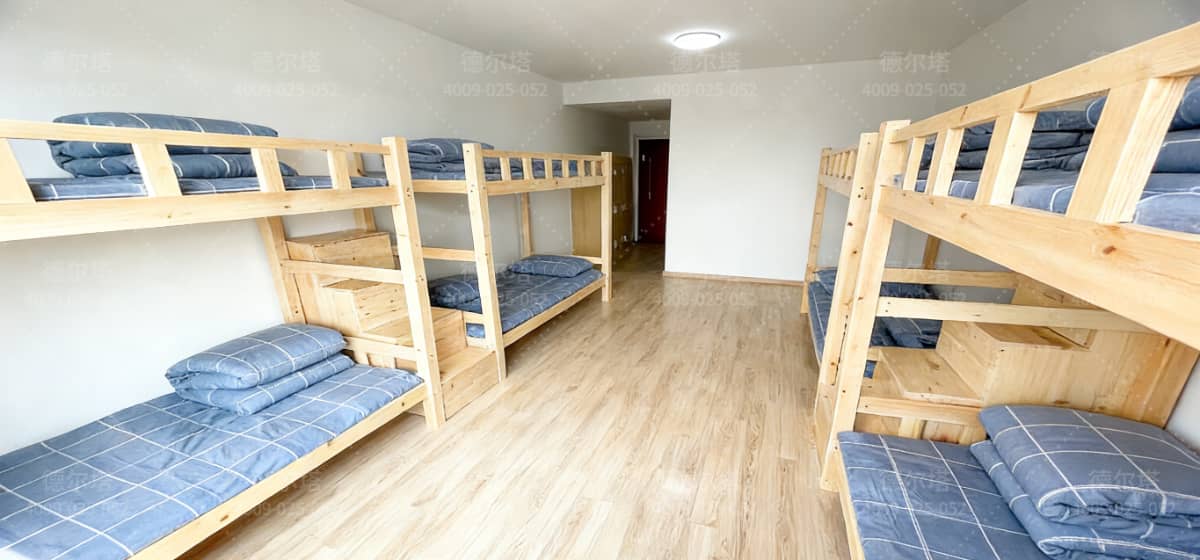 晨虹营地团建拓展与军训营房